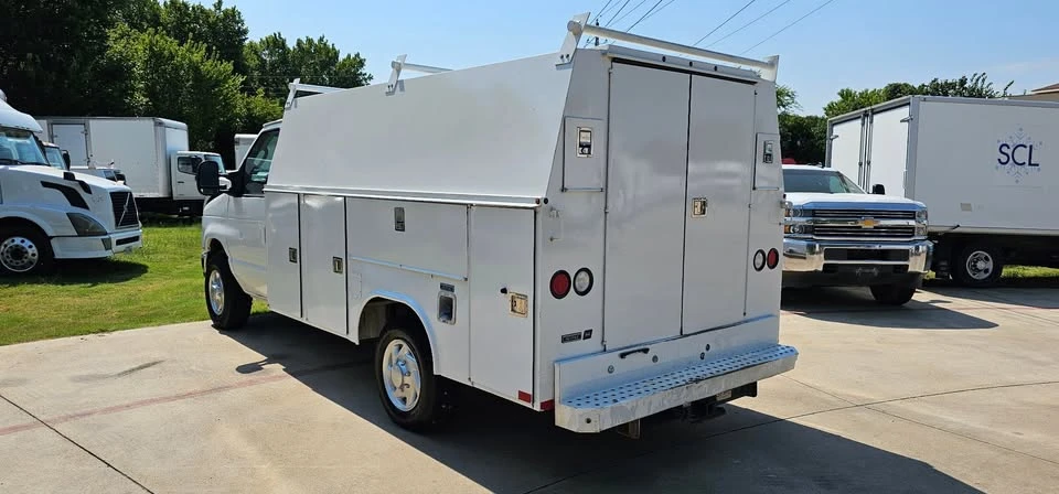 2018 Ford Econoline Van - Image 5 of 12