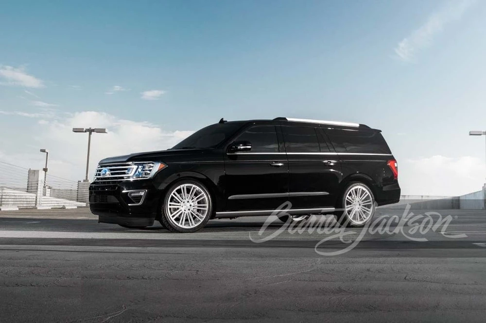 2018 Ford Expedition 4th Gen - Image 8 of 8