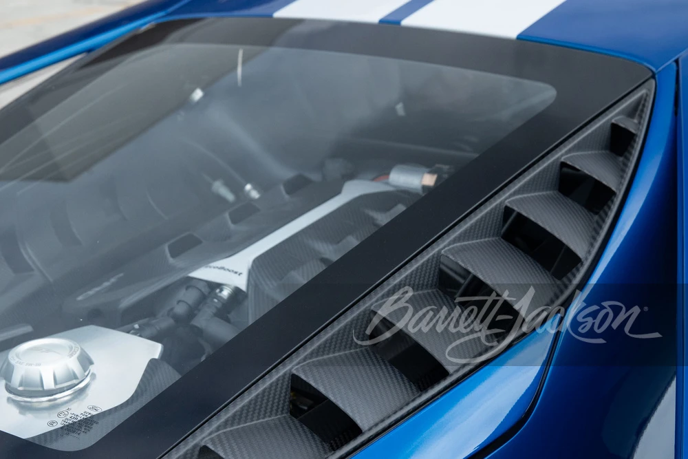 2018 Ford GT 2nd Gen - Image 15 of 31