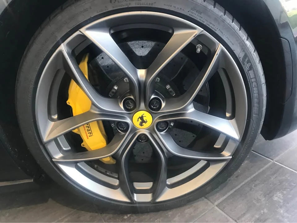 2018 Ferrari GTC4Lusso T - Image 3 of 9