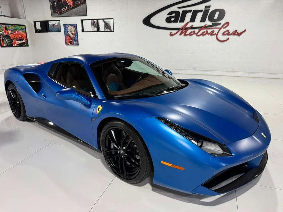 2018 Ferrari 488 GTB - Image 9 of 12