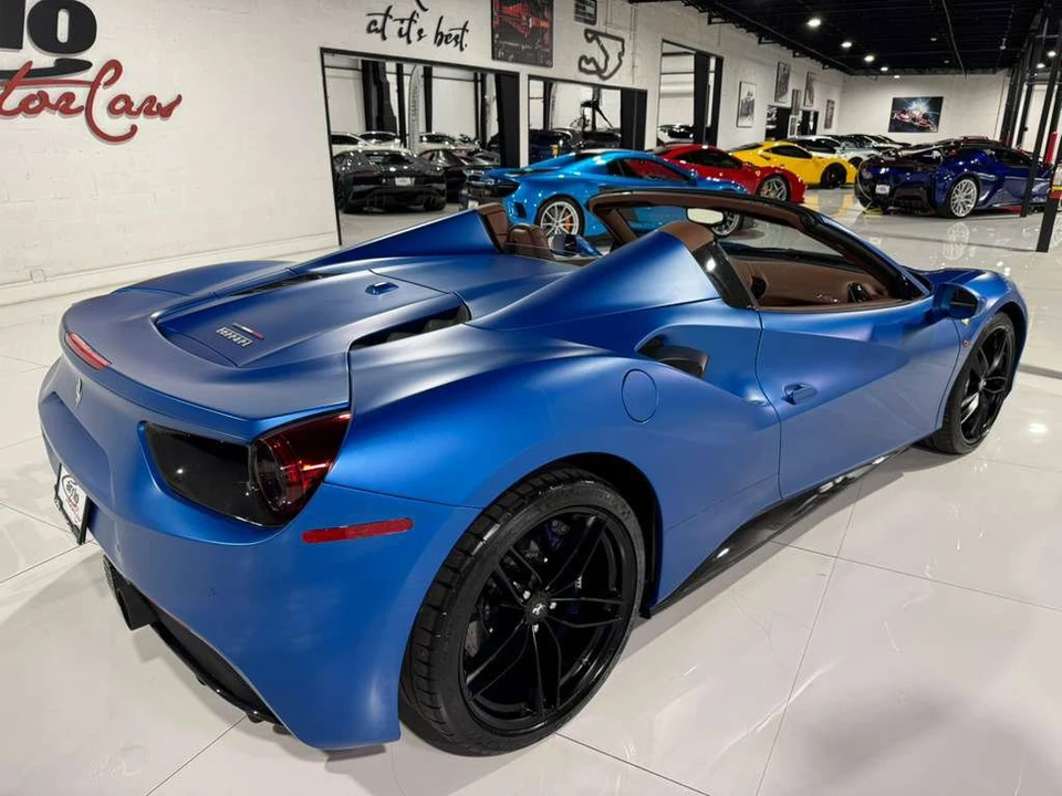 2018 Ferrari 488 GTB - Image 7 of 12