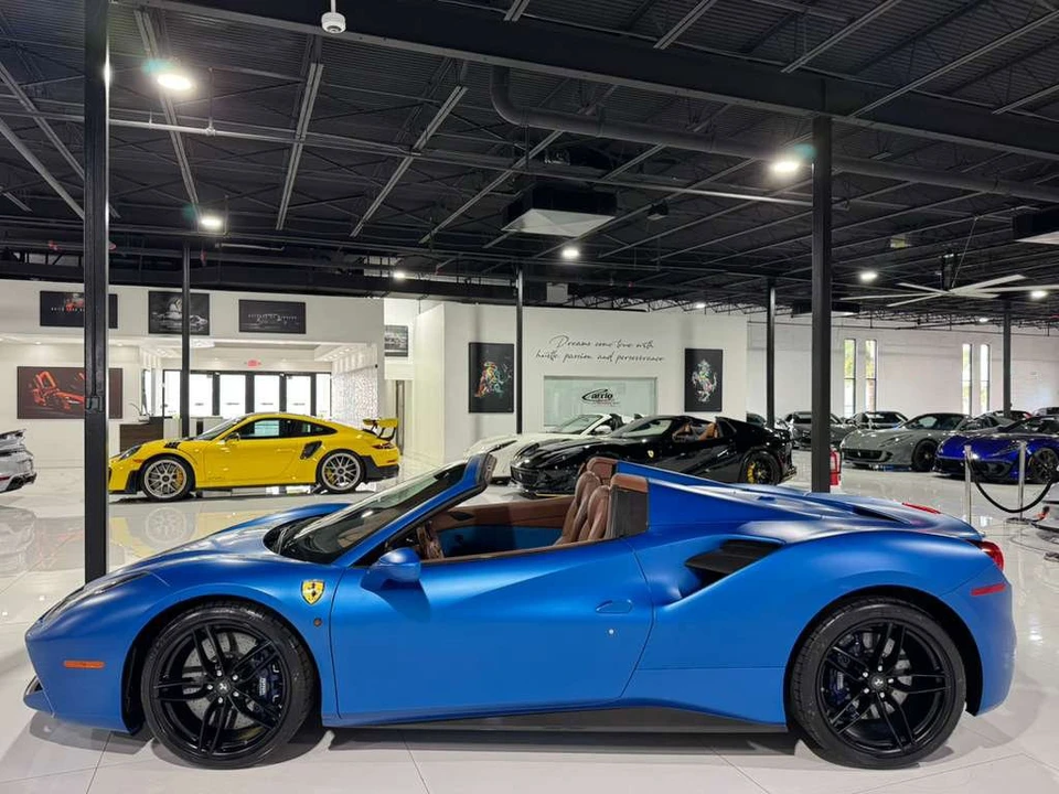 2018 Ferrari 488 GTB - Image 4 of 12