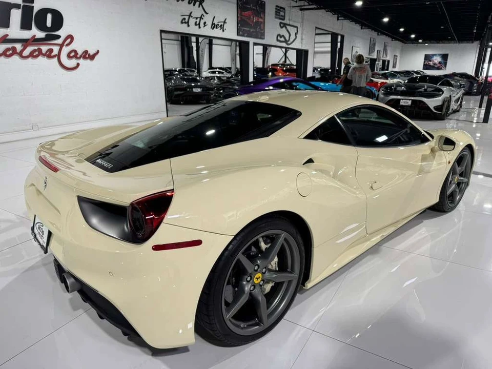 2018 Ferrari 488 - Image 7 of 12