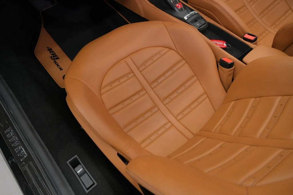 2018 Ferrari 488 GTB - Image 24 of 31