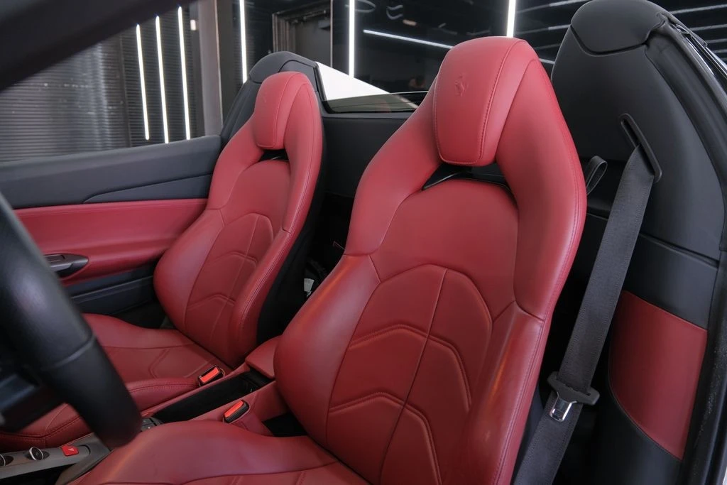 2018 Ferrari 488 GTB - Image 9 of 31