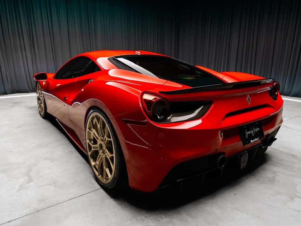 2018 Ferrari 488 GTB - Image 12 of 31