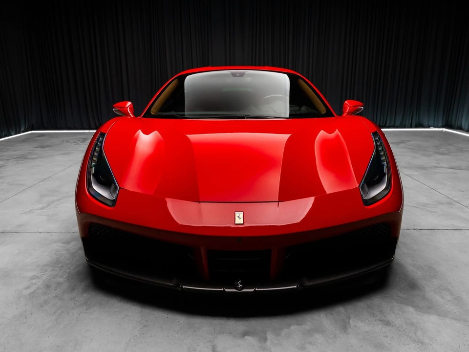 2018 Ferrari 488 GTB - Image 9 of 31