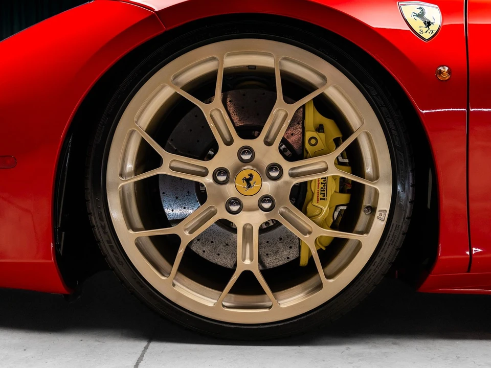 2018 Ferrari 488 GTB - Image 2 of 31