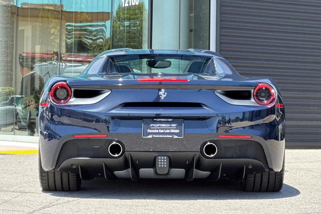 2018 Ferrari 488 GTB - Image 7 of 31