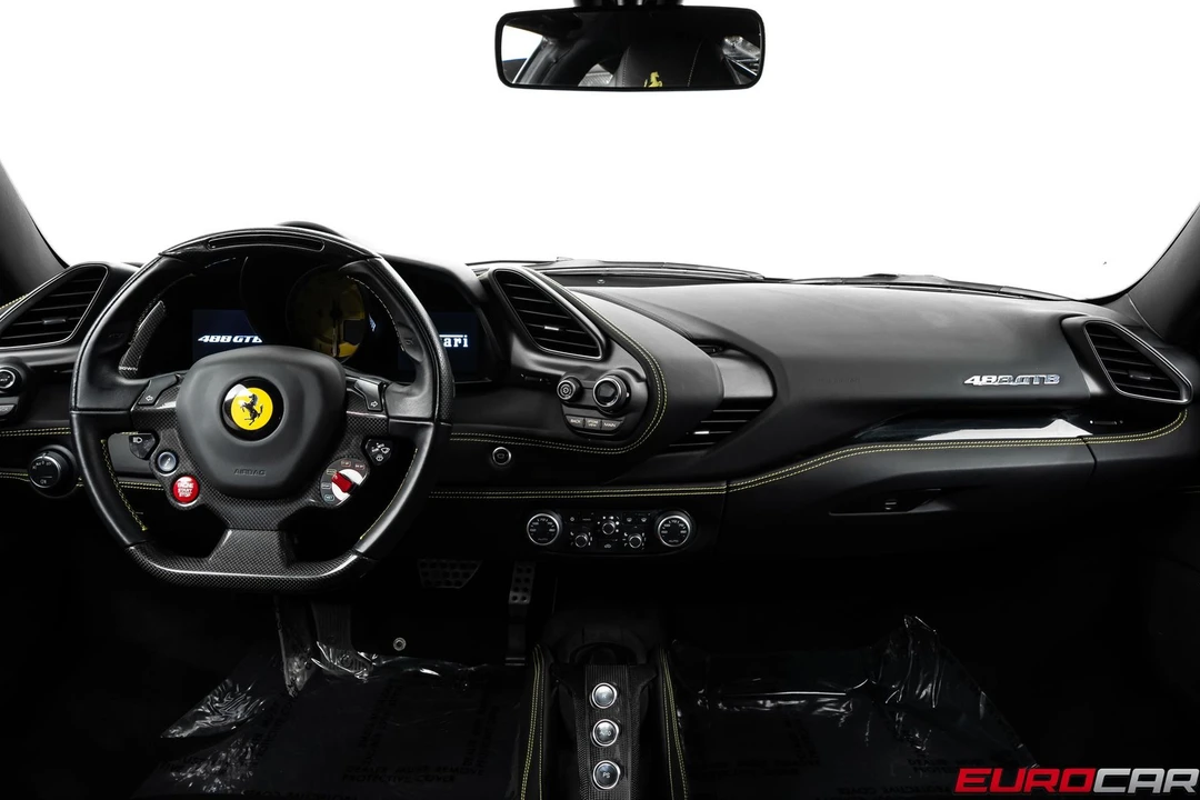 2018 Ferrari 488 GTB - Image 29 of 31