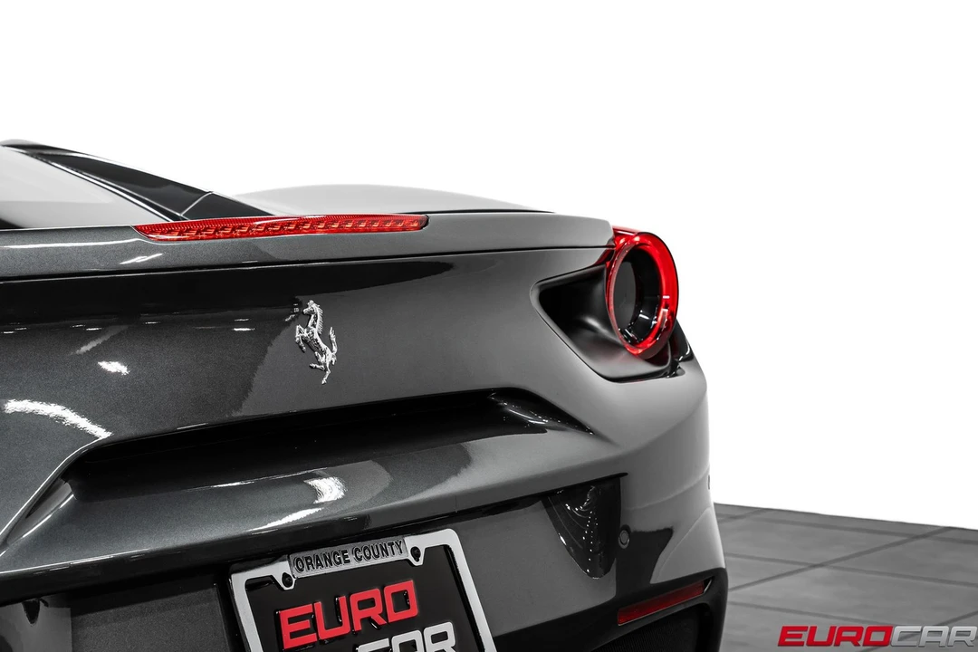 2018 Ferrari 488 GTB - Image 23 of 31