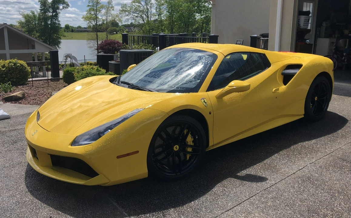 2018 Ferrari 488 Pista - Image 2 of 31