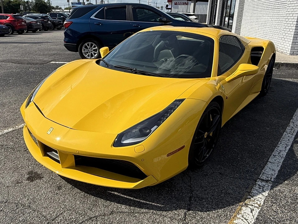 2018 Ferrari 488 Pista - Image 30 of 31