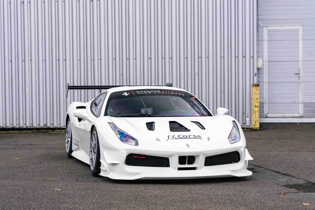 2018 Ferrari 488 - Image 13 of 31