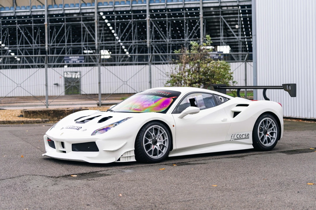 2018 Ferrari 488 - Image 12 of 31