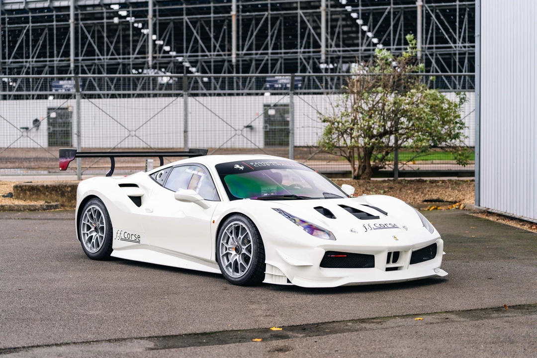 2018 Ferrari 488 - Image 14 of 31