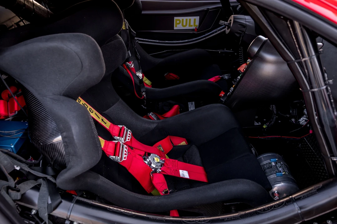 2018 Ferrari 488 - Image 17 of 31