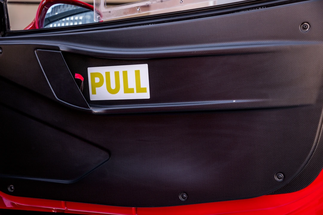 2018 Ferrari 488 - Image 23 of 31
