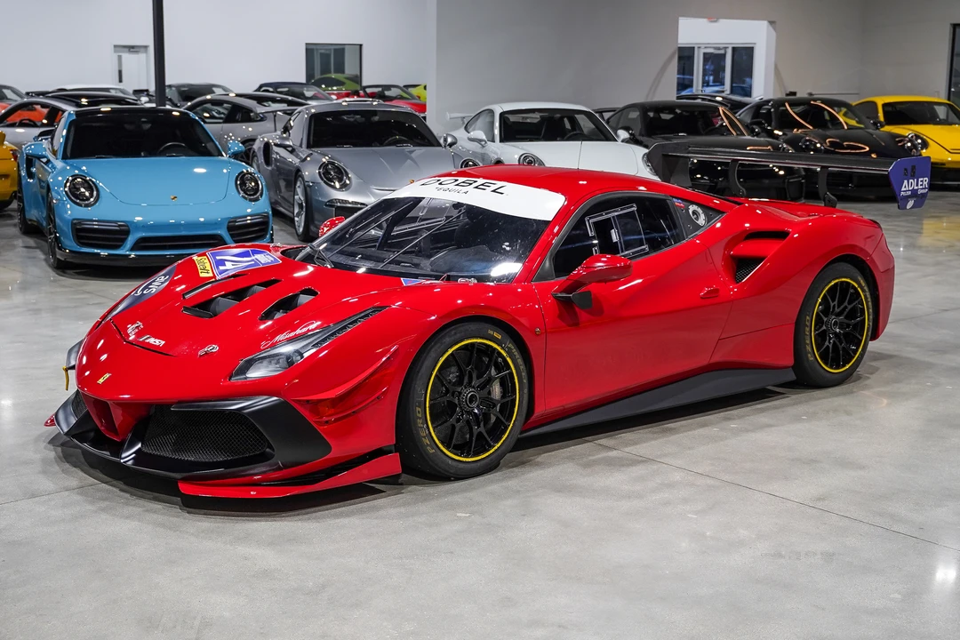 2018 Ferrari - Image 17 of 31
