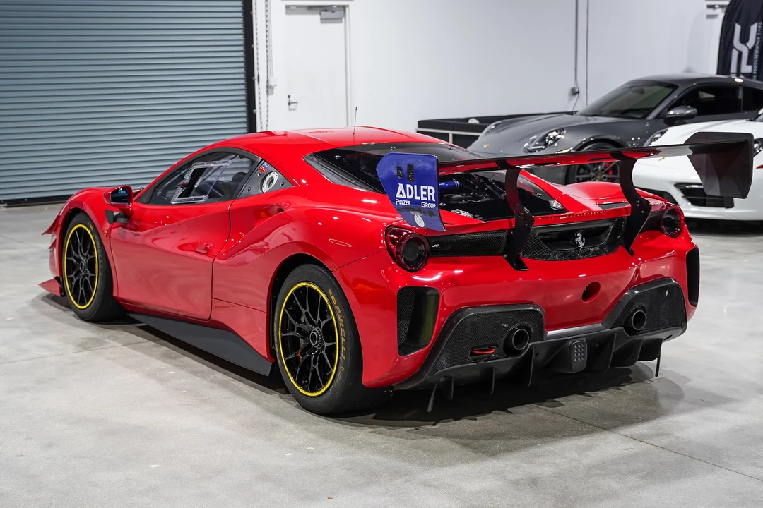 2018 Ferrari - Image 29 of 31