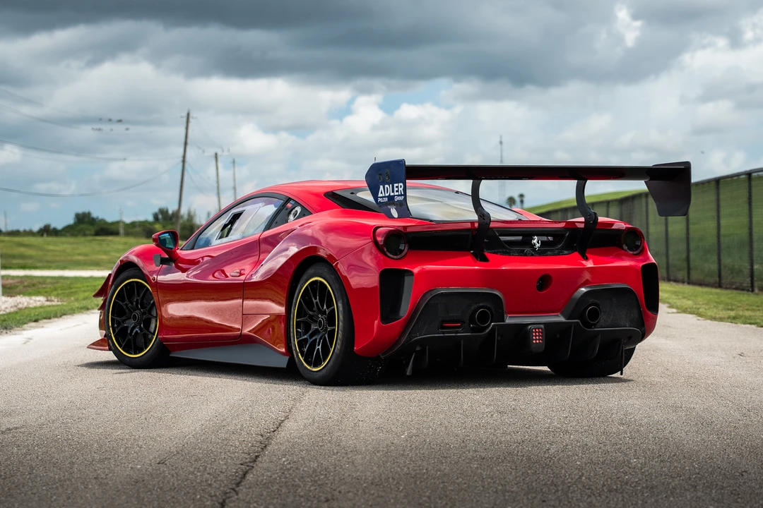 2018 Ferrari - Image 14 of 31