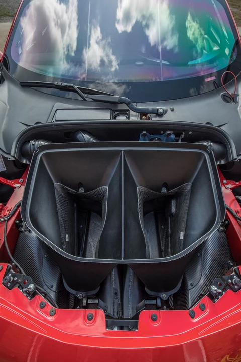 2018 Ferrari 488 - Image 27 of 31