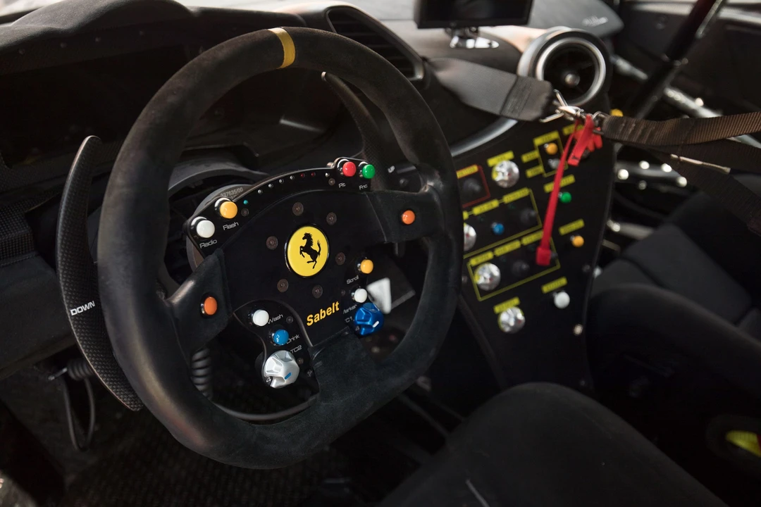 2018 Ferrari 488 - Image 15 of 31