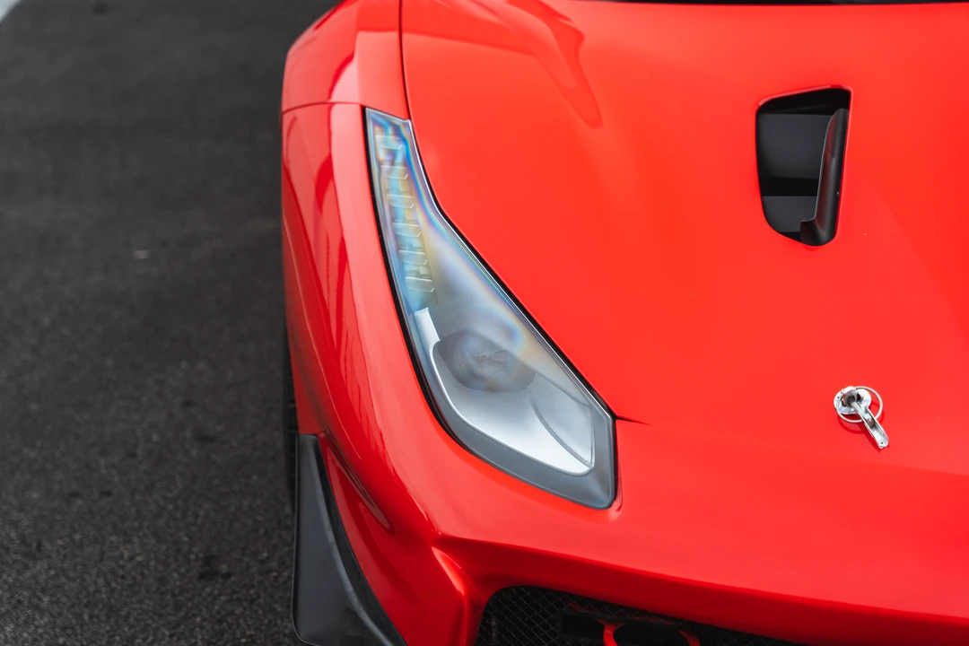 2018 Ferrari 488 - Image 12 of 31
