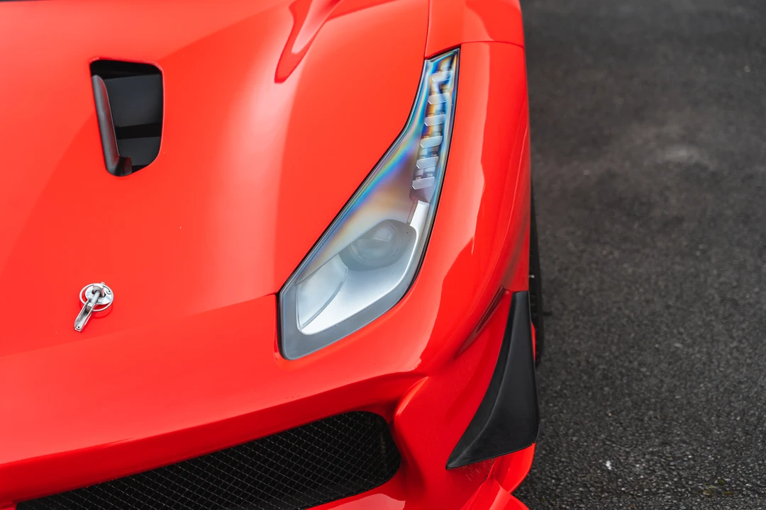 2018 Ferrari 488 - Image 14 of 31