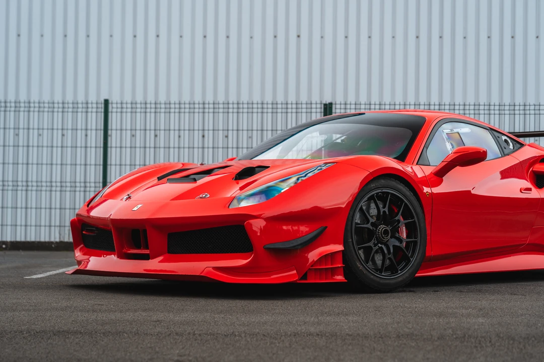 2018 Ferrari 488 - Image 23 of 31