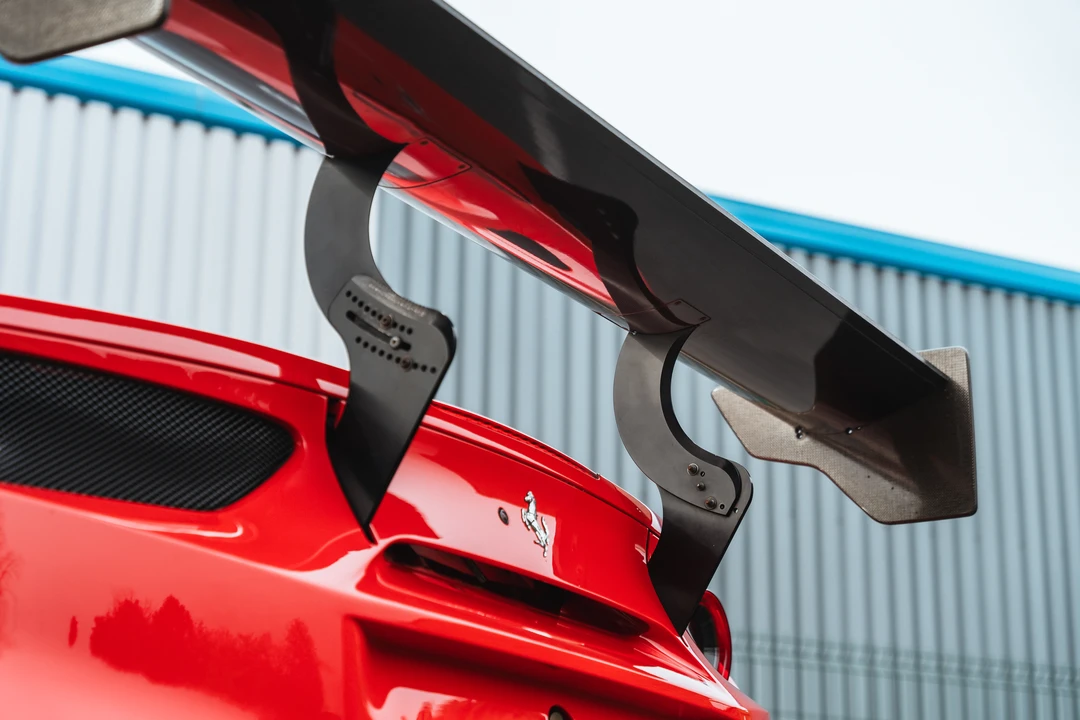 2018 Ferrari 488 - Image 27 of 31