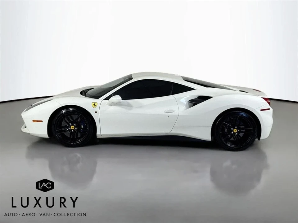 2018 Ferrari 488 GTB - Image 8 of 12