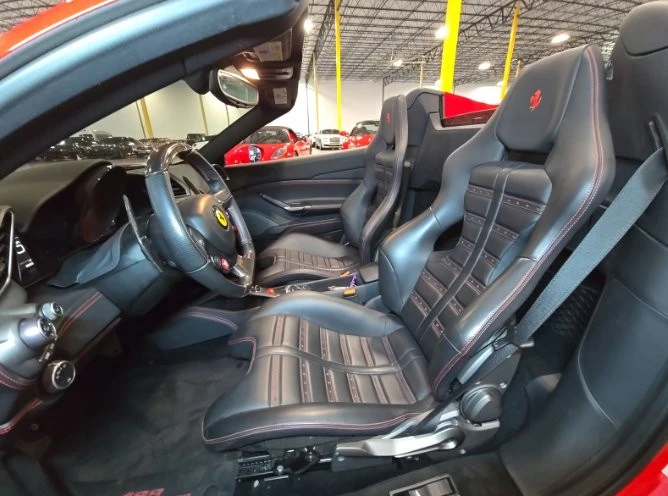 2018 Ferrari 488 GTB - Image 5 of 9