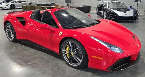 2018 Ferrari 488 GTB - Image 3 of 9
