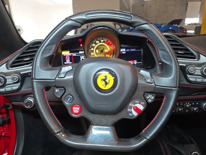 2018 Ferrari 488 GTB - Image 7 of 9