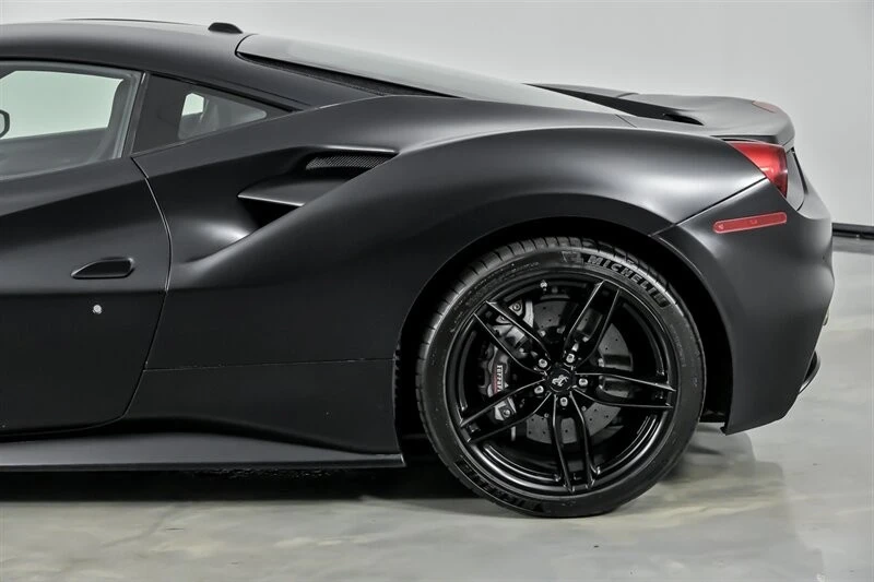 2018 Ferrari 488 GTB - Image 9 of 12