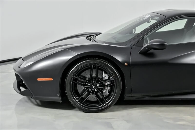 2018 Ferrari 488 GTB - Image 7 of 12