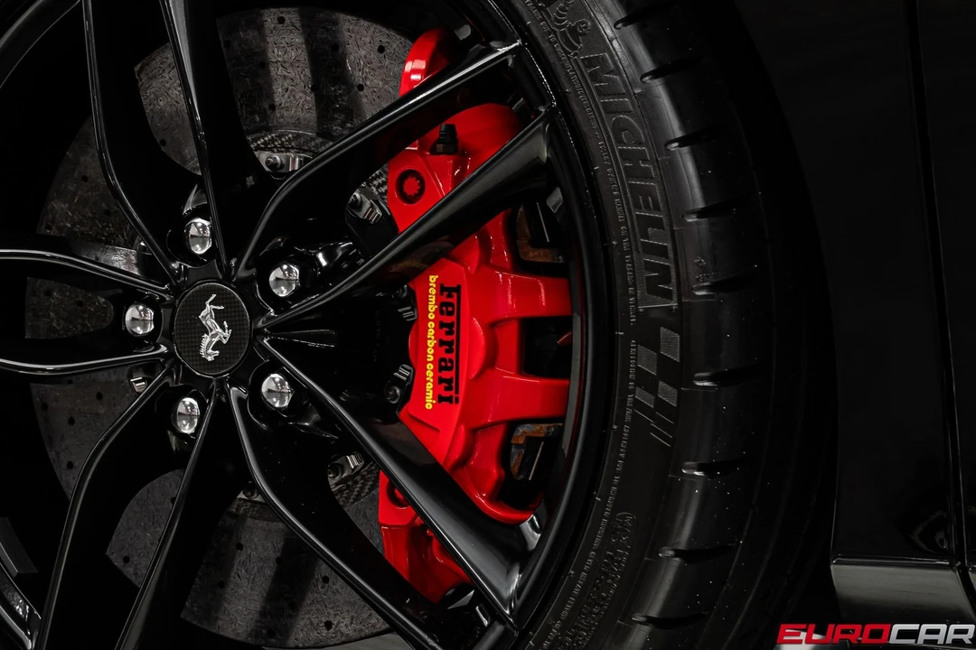 2018 Ferrari 488 GTB - Image 27 of 31