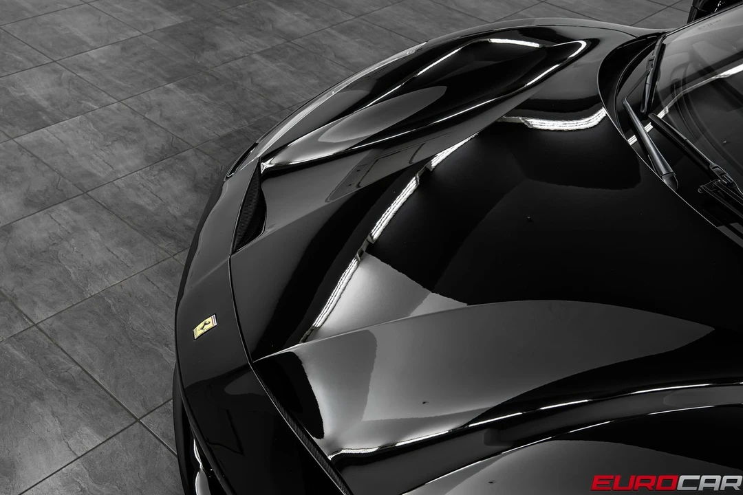 2018 Ferrari 488 GTB - Image 11 of 31