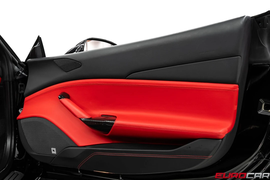 2018 Ferrari 488 GTB - Image 29 of 31