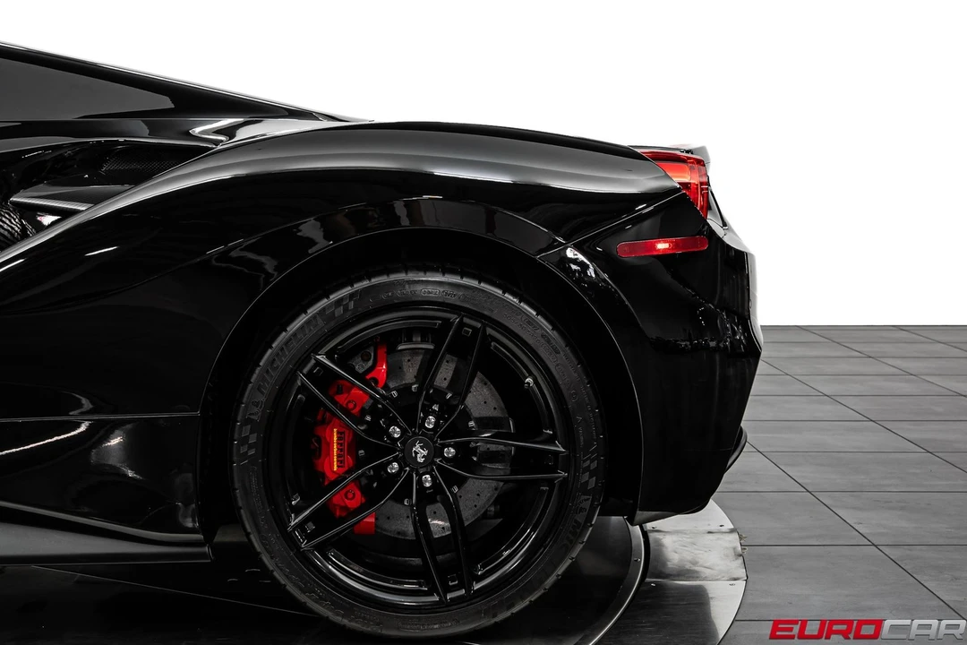 2018 Ferrari 488 GTB - Image 20 of 31