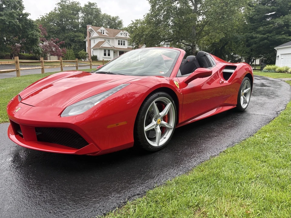 2018 Ferrari 488 GTB - Image 5 of 31