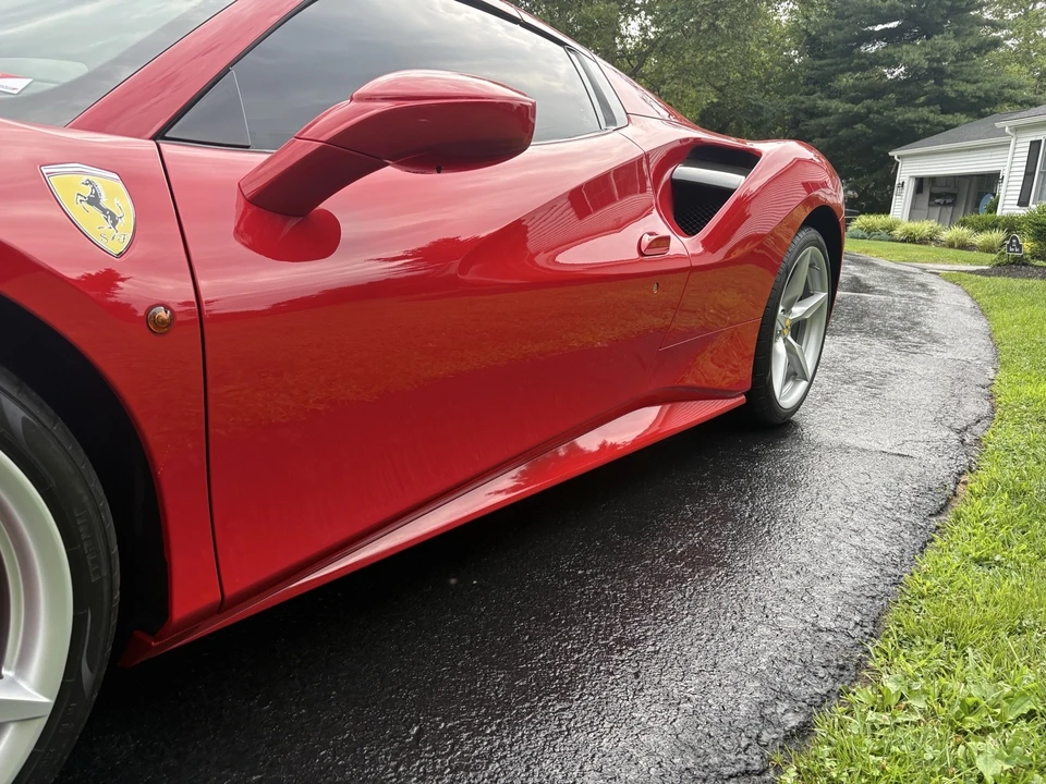 2018 Ferrari 488 GTB - Image 11 of 31