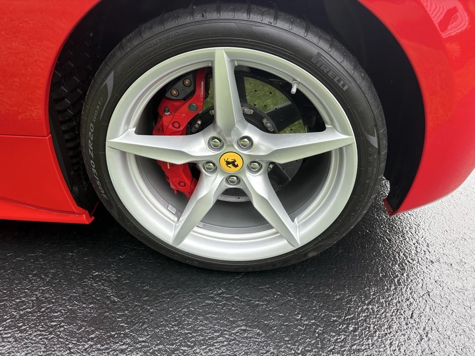 2018 Ferrari 488 GTB - Image 10 of 31