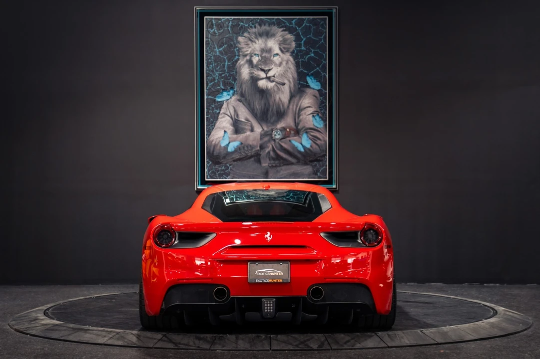 2018 Ferrari 488 GTB - Image 20 of 31
