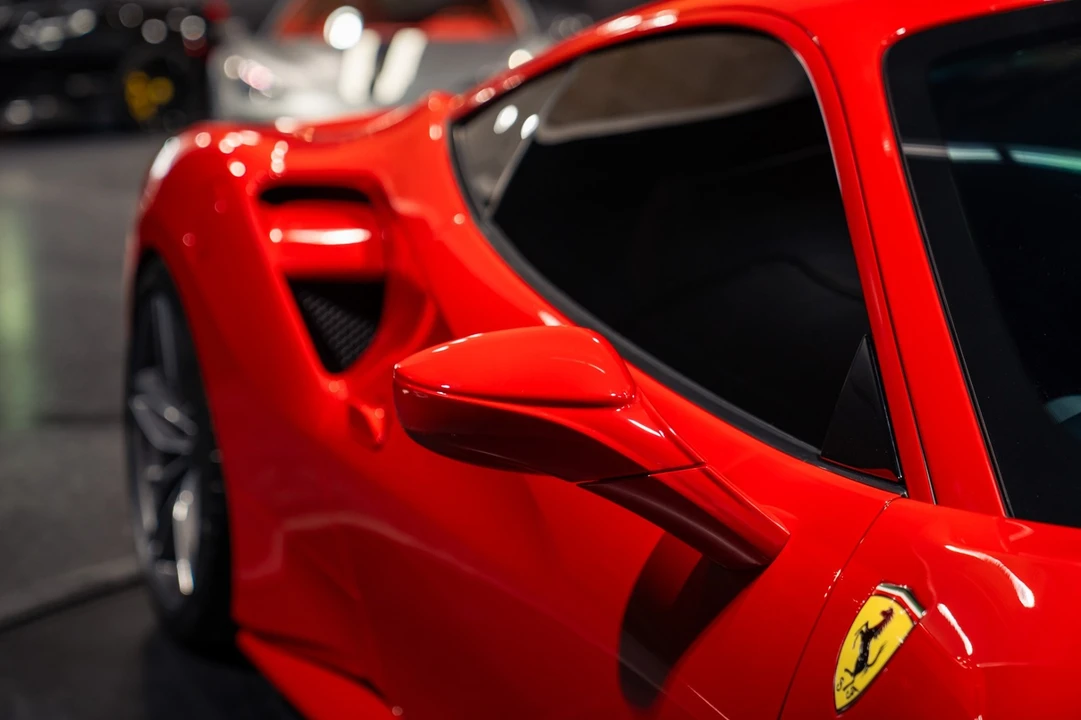 2018 Ferrari 488 GTB - Image 16 of 31