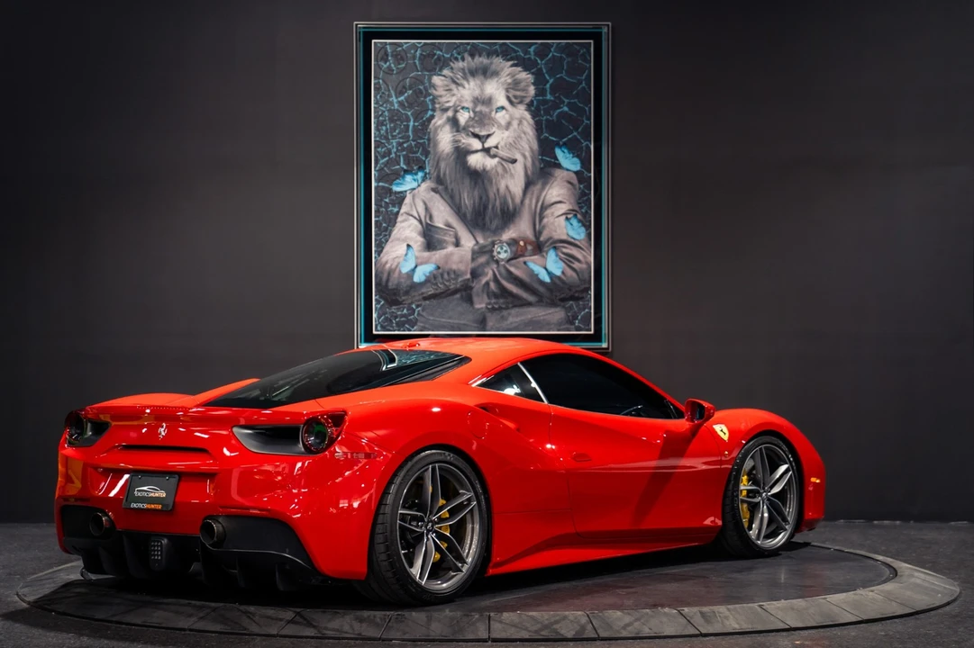 2018 Ferrari 488 GTB - Image 17 of 31