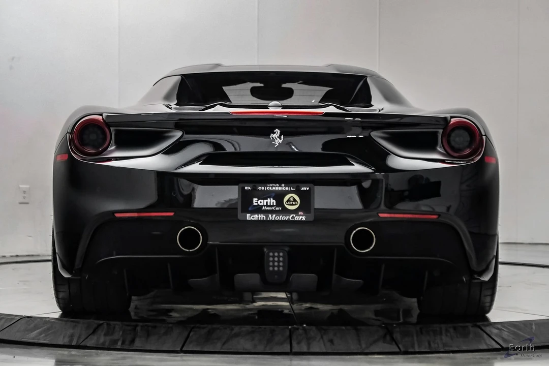 2018 Ferrari 488 GTB - Image 16 of 31