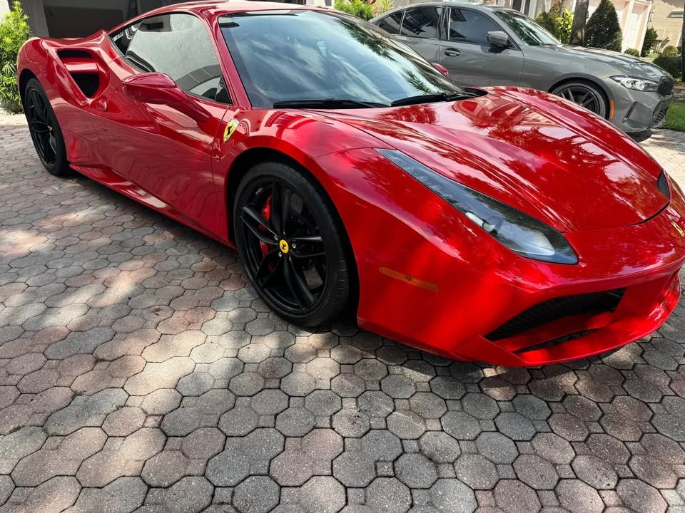 2018 Ferrari 488 GTB - Image 2 of 9